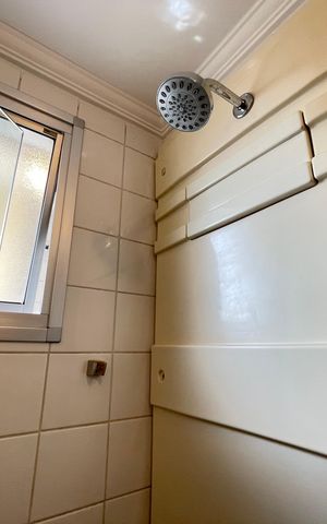 Apartamento para alugar com 52m², 2 quartos e 1 vaga Apartamento para alugar com 52m², 2 quartos e 1 vagaBanheiro