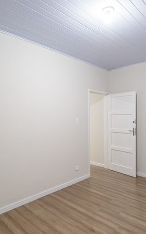 Casa para alugar com 105m², 4 quartos e 2 vagas Casa para alugar com 105m², 4 quartos e 2 vagasQuarto 3
