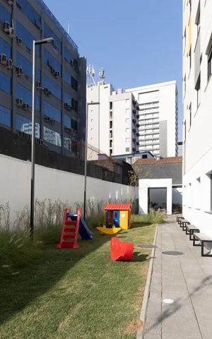 Apartamento para alugar com 33m², 2 quartos e sem vaga Apartamento para alugar com 33m², 2 quartos e sem vagaÁrea comum - Playground