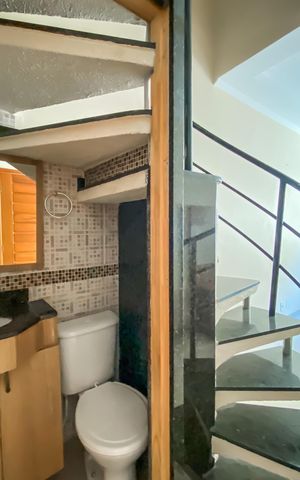Casa de condomínio à venda com 93m², 3 quartos e 1 vaga Casa de condomínio à venda com 93m², 3 quartos e 1 vagaLavabo