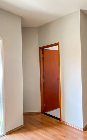 Casa de condomínio à venda com 93m², 3 quartos e 1 vaga Casa de condomínio à venda com 93m², 3 quartos e 1 vagaSuite
