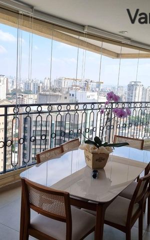 Apartamento à venda com 200m², 4 quartos e 4 vagas