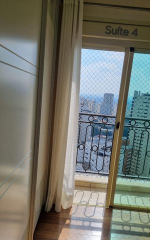 Apartamento à venda com 200m², 4 quartos e 4 vagas
