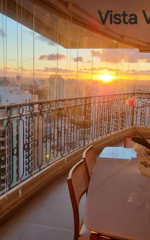 Apartamento à venda com 200m², 4 quartos e 4 vagas