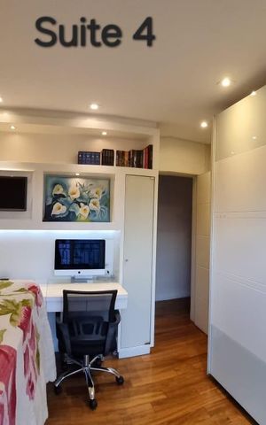 Apartamento à venda com 200m², 4 quartos e 4 vagas
