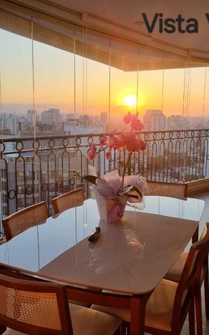 Apartamento à venda com 200m², 4 quartos e 4 vagas