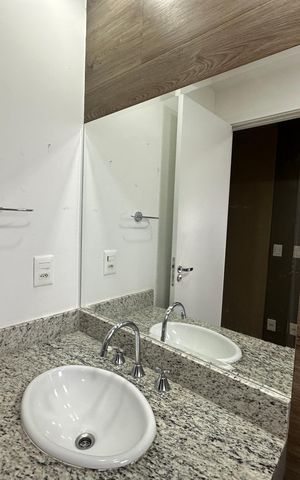 Apartamento à venda com 109m², 3 quartos e 2 vagas Apartamento à venda com 109m², 3 quartos e 2 vagasBanheiro da Suíte 3