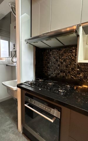 Apartamento à venda com 109m², 3 quartos e 2 vagas Apartamento à venda com 109m², 3 quartos e 2 vagasCozinha