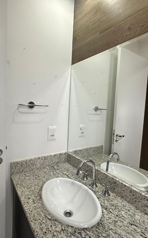 Apartamento à venda com 109m², 3 quartos e 2 vagas Apartamento à venda com 109m², 3 quartos e 2 vagasBanheiro da Suíte 3