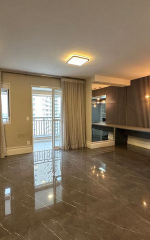 Apartamento à venda com 109m², 3 quartos e 2 vagas Apartamento à venda com 109m², 3 quartos e 2 vagasSala