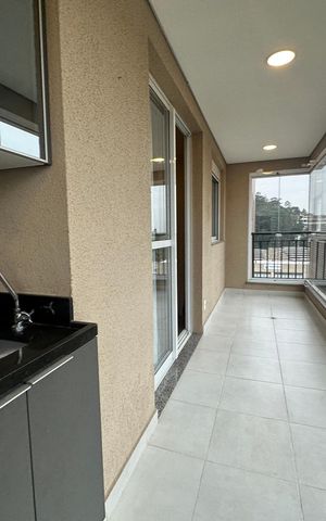 Apartamento à venda com 109m², 3 quartos e 2 vagas Apartamento à venda com 109m², 3 quartos e 2 vagasVaranda da Sala
