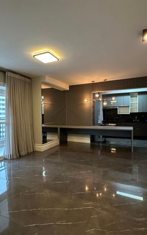 Apartamento à venda com 109m², 3 quartos e 2 vagas Apartamento à venda com 109m², 3 quartos e 2 vagasSala