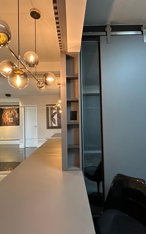 Apartamento à venda com 109m², 3 quartos e 2 vagas Apartamento à venda com 109m², 3 quartos e 2 vagasSala