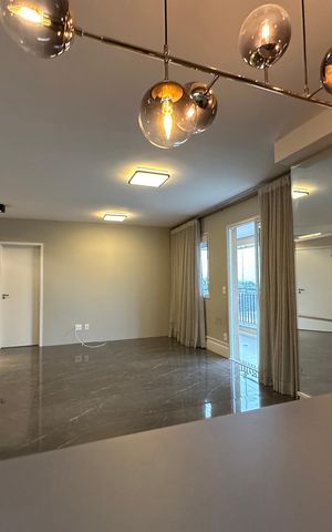Apartamento à venda com 109m², 3 quartos e 2 vagas Apartamento à venda com 109m², 3 quartos e 2 vagasSala