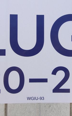 Casa de condomínio para alugar com 90m², 3 quartos e 1 vagaFachada