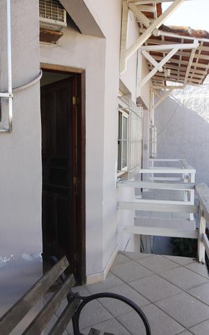 Casa de condomínio para alugar com 90m², 3 quartos e 1 vagaVaranda
