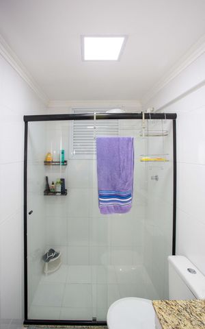 Apartamento à venda com 82m², 3 quartos e 2 vagasBanheiro Social