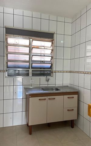 Casa para alugar com 60m², 1 quarto e sem vaga Casa para alugar com 60m², 1 quarto e sem vagaCozinha