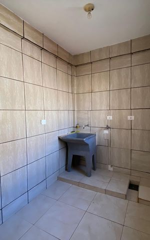 Casa para alugar com 60m², 1 quarto e sem vaga Casa para alugar com 60m², 1 quarto e sem vagaÁrea de Serviço
