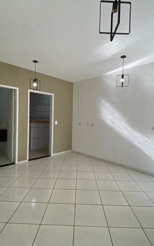 Casa para alugar com 60m², 1 quarto e sem vaga Casa para alugar com 60m², 1 quarto e sem vagaSala