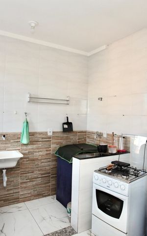 Apartamento à venda com 90m², 2 quartos e sem vaga Apartamento à venda com 90m², 2 quartos e sem vagaCozinha e Área de Serviço