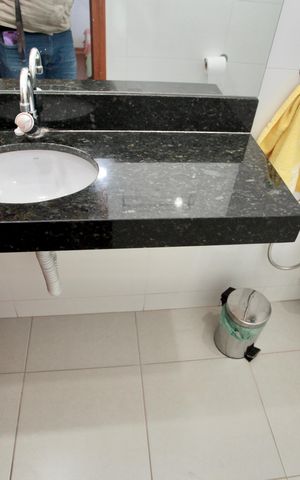 Apartamento à venda com 90m², 2 quartos e sem vaga Apartamento à venda com 90m², 2 quartos e sem vagaBanheiro da Suíte