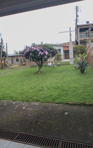 Casa à venda com 100m², 3 quartos e 1 vagaVista