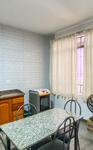 Casa à venda com 198m², 5 quartos e 3 vagas Casa à venda com 198m², 5 quartos e 3 vagasCozinha da casa 3