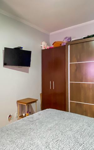 Casa à venda com 198m², 5 quartos e 3 vagas Casa à venda com 198m², 5 quartos e 3 vagasQuarto 1