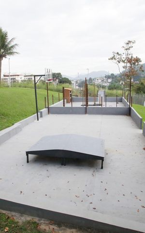 Casa à venda com 96m², 3 quartos e 1 vagaÁrea de Jogos