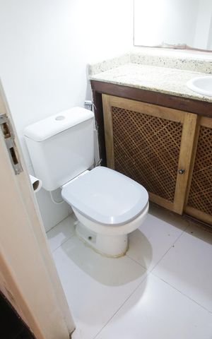 Casa à venda com 96m², 3 quartos e 1 vagaLavabo