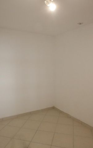 Casa à venda com 96m², 3 quartos e 1 vagaQuarto 3