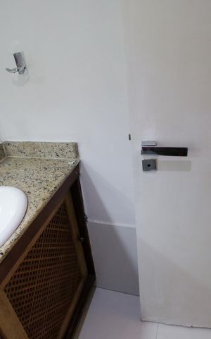 Casa à venda com 96m², 3 quartos e 1 vagaLavabo