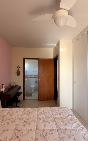 Casa de condomínio à venda com 360m², 3 quartos e 4 vagasSuíte 2