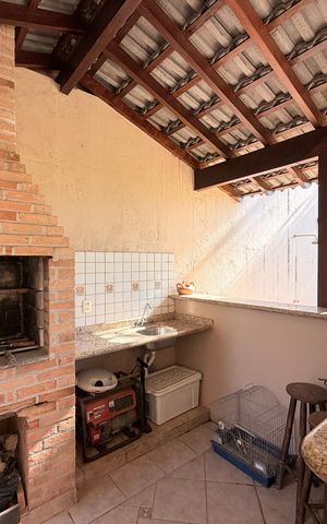 Casa de condomínio à venda com 360m², 3 quartos e 4 vagasQuintal com área gourmet
