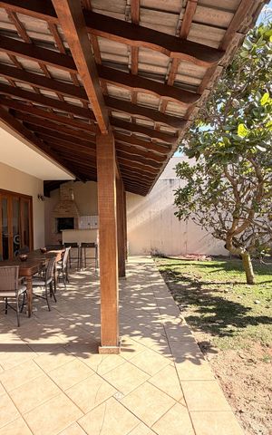 Casa de condomínio à venda com 360m², 3 quartos e 4 vagasQuintal com área gourmet