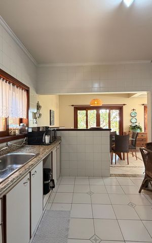 Casa de condomínio à venda com 360m², 3 quartos e 4 vagasCozinha