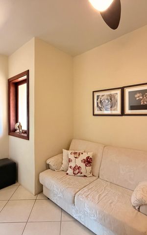 Casa de condomínio à venda com 360m², 3 quartos e 4 vagasSala de TV