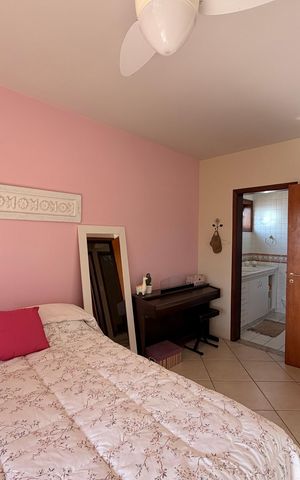 Casa de condomínio à venda com 360m², 3 quartos e 4 vagasSuíte 2