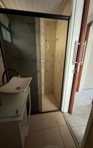 Apartamento à venda com 69m², 3 quartos e sem vaga Apartamento à venda com 69m², 3 quartos e sem vagaBanheiro social