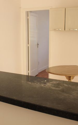 Apartamento para alugar com 65m², 2 quartos e sem vagaCozinha