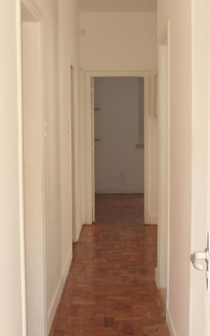 Apartamento para alugar com 65m², 2 quartos e sem vagaCorredor de Entrada 