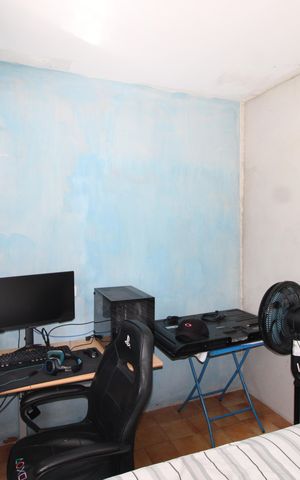 Casa à venda com 150m², 2 quartos e 2 vagasQuarto 1