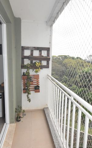 Apartamento à venda com 60m², 2 quartos e 1 vaga Apartamento à venda com 60m², 2 quartos e 1 vagaVaranda