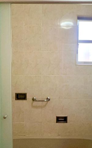Apartamento à venda com 124m², 3 quartos e 2 vagas Apartamento à venda com 124m², 3 quartos e 2 vagasBanheiro 2
