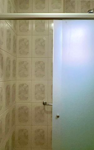Apartamento à venda com 124m², 3 quartos e 2 vagas Apartamento à venda com 124m², 3 quartos e 2 vagasBanheiro 1
