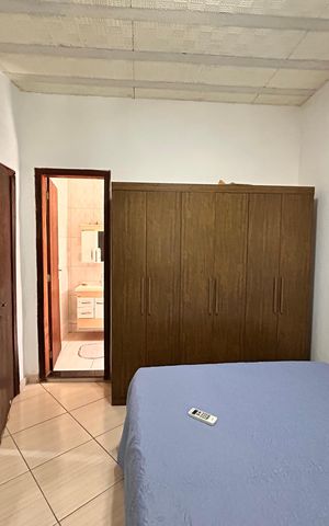 Casa à venda com 240m², 2 quartos e 1 vaga