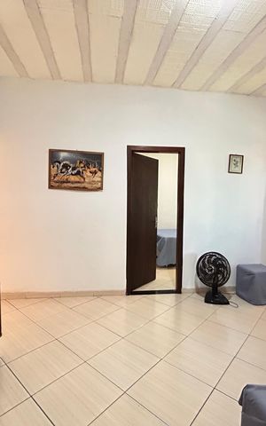 Casa à venda com 240m², 2 quartos e 1 vaga
