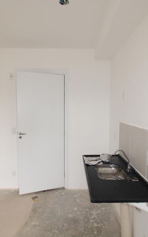 Apartamento à venda com 38m², 2 quartos e sem vagaSala / Cozinha