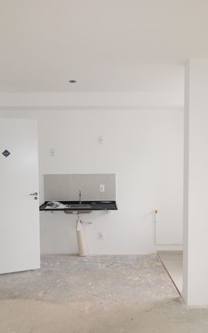 Apartamento à venda com 38m², 2 quartos e sem vagaSala / Cozinha
